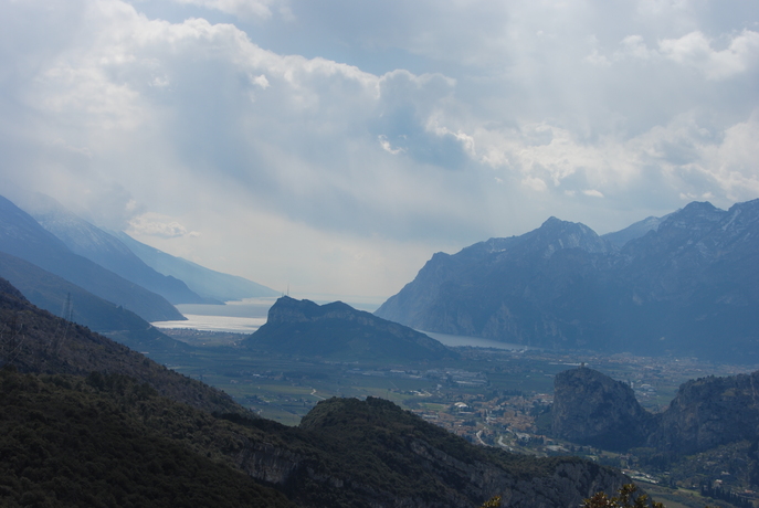 Blick zum Gardasee