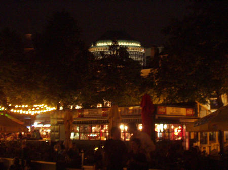 Grote Markt at night
