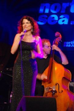 Roberta Gambarini