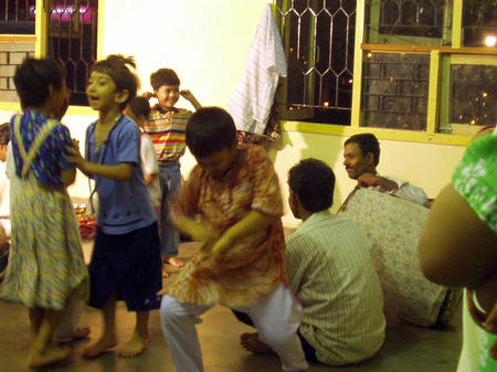 kids dancing in front of the idols