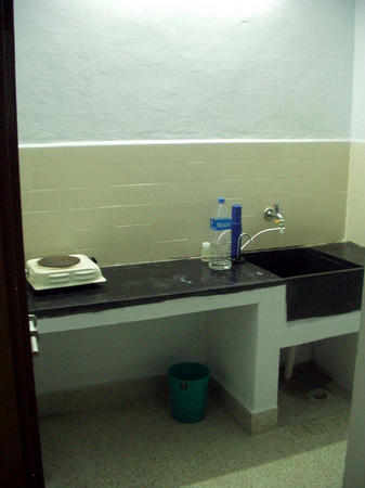 kitchen with water filter