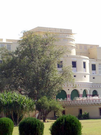 Zeriska Hotel