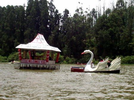 Ooti Lake -- Vergnuegungspark
