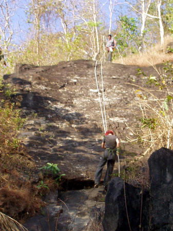 rock climbing in Tenmalai